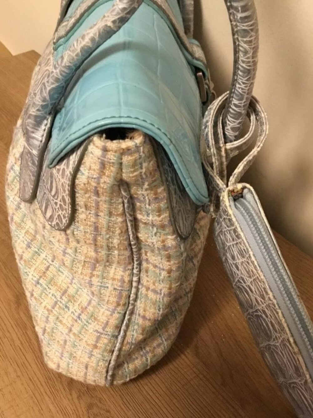 Sharif Blue Multi-Python & Croc Embossed Leather Shoulder Bag w/Wristlet & Charm - Picture 5 of 12
